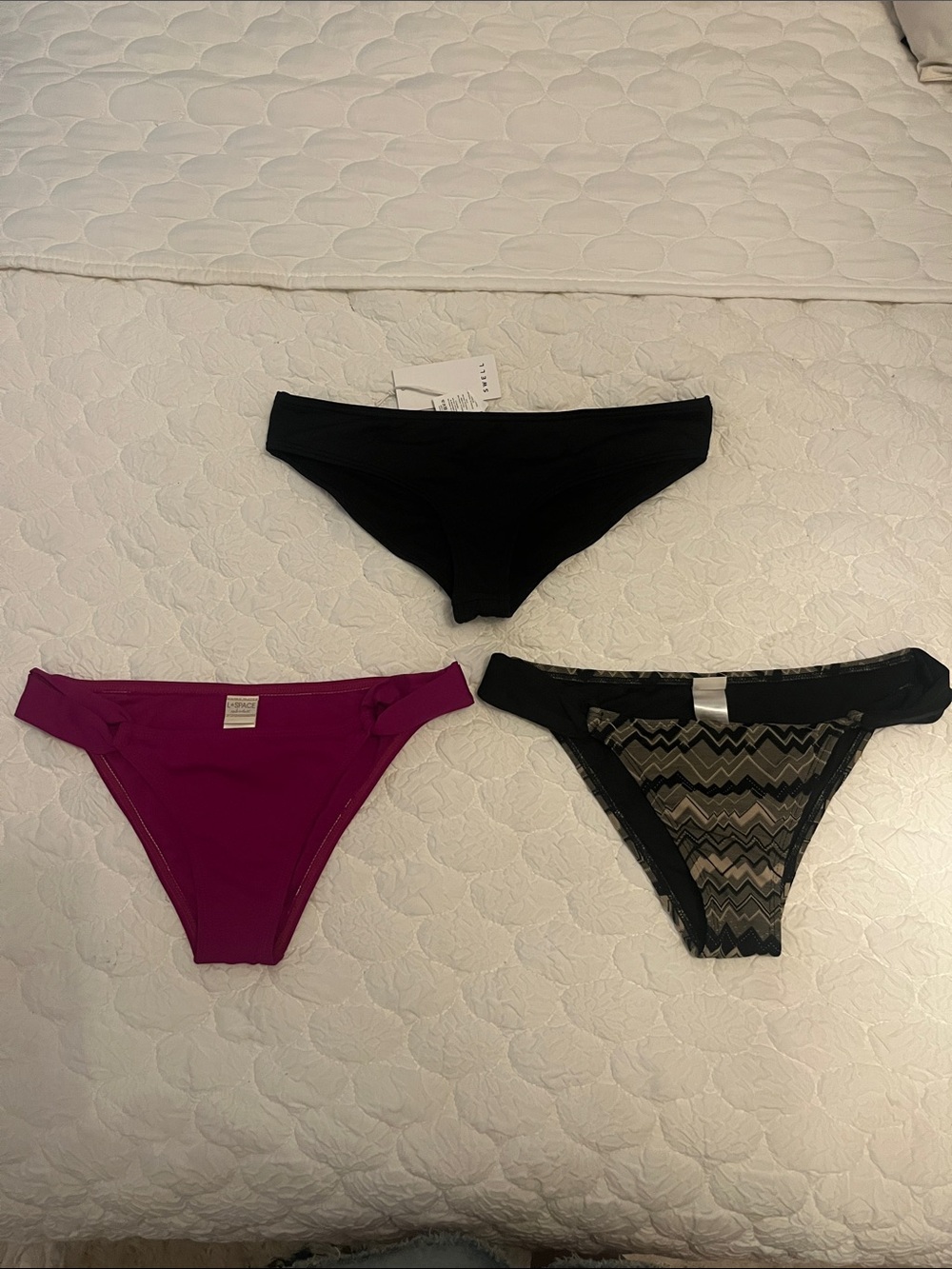 Bundle bikini bottoms